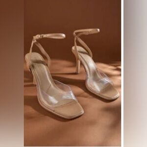 Chinese Laundry Tan and Clear Heels